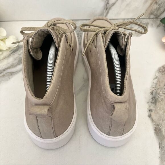 STEVE MADDEN Willis High-Top Chukka Sneaker in Taupe Leather Size 12 - Picture 10 of 15